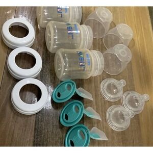 Philips Avent Anti-Colic Bottle w/ AirFree Vent Pack Set Of 3 Used 4 oz Bottles